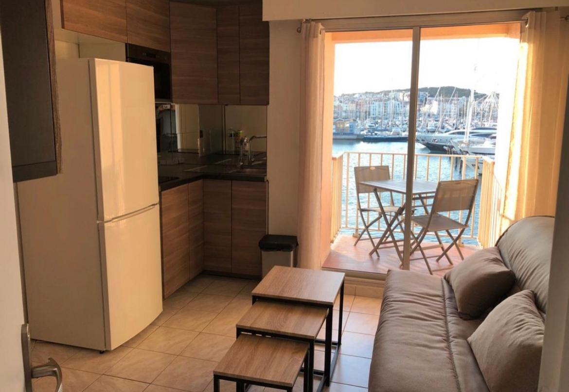 אגדה Studio La Grande Roue Vue Magnifique מראה חיצוני תמונה